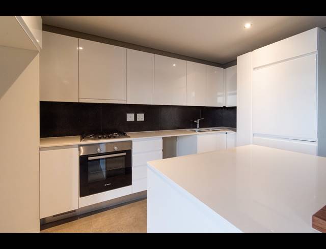 2 BEDROOM APARTMENT RENTED IN GARDENS